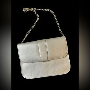 Gold Textured Leather Shoulder Bag Chain Strap Day, Night & Travel-Ready Chic